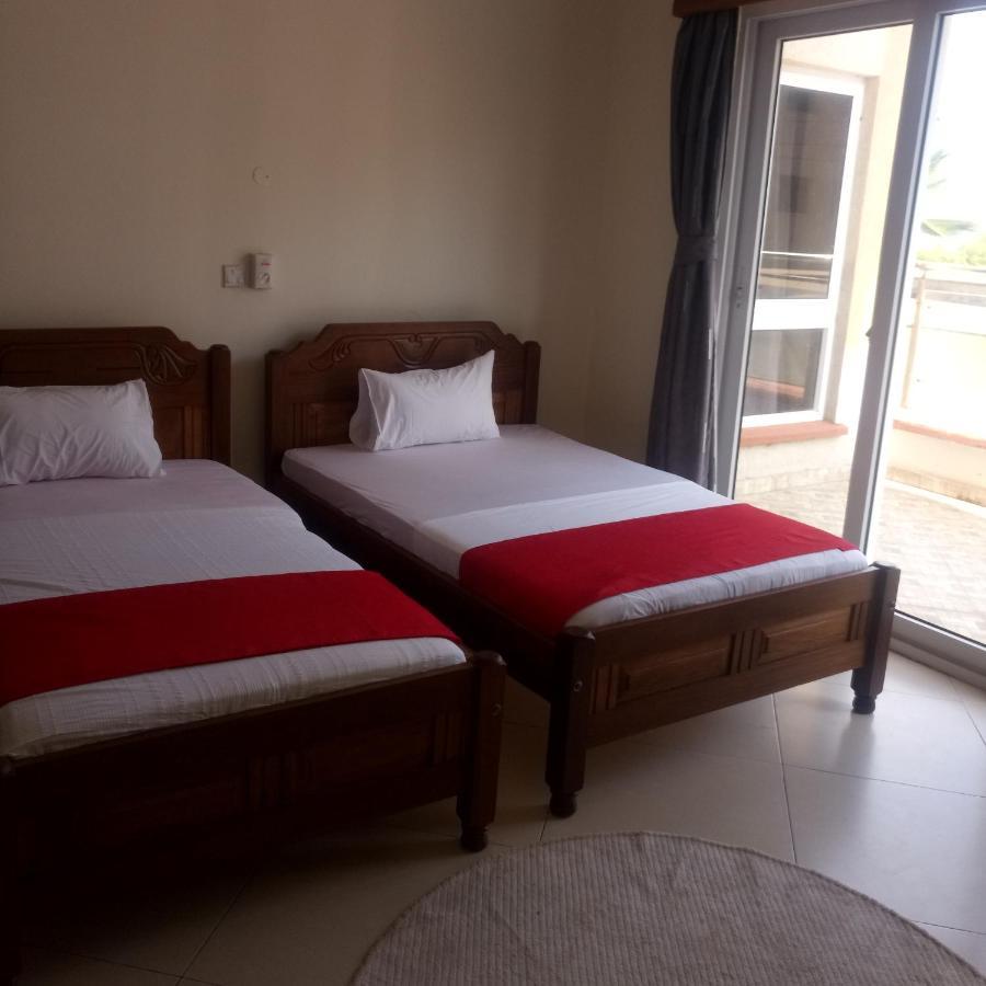 Elna'S Haven - Nyali Sea View Apartment Mombasa Esterno foto