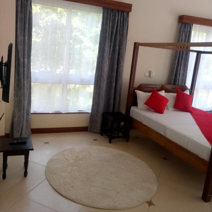 Elna'S Haven - Nyali Sea View Apartment Mombasa Esterno foto