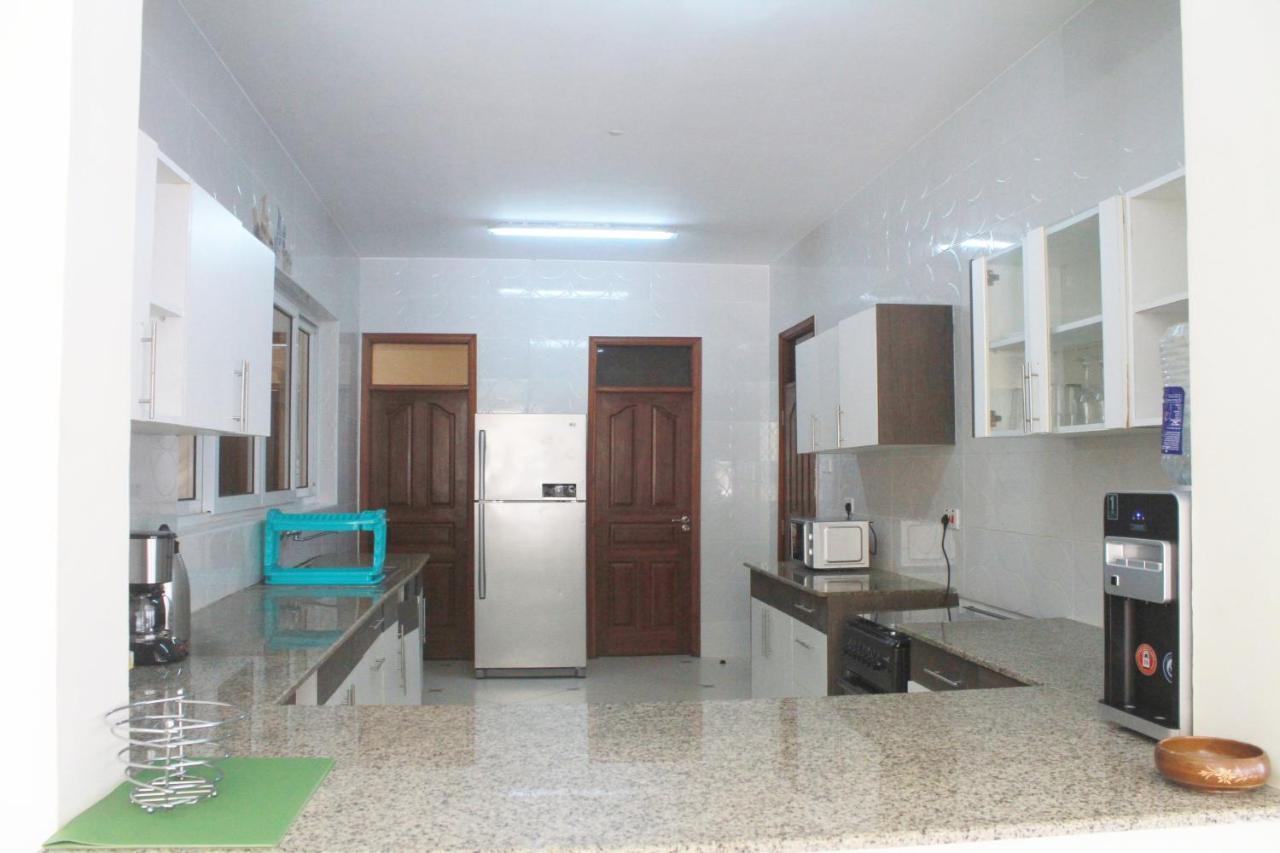Elna'S Haven - Nyali Sea View Apartment Mombasa Esterno foto