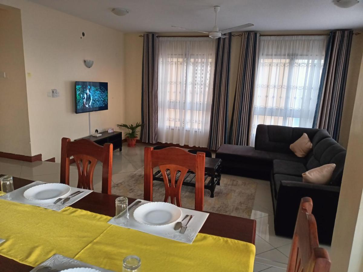 Elna'S Haven - Nyali Sea View Apartment Mombasa Esterno foto