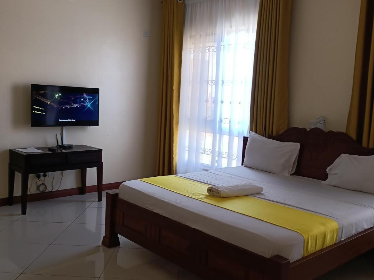 Elna'S Haven - Nyali Sea View Apartment Mombasa Esterno foto