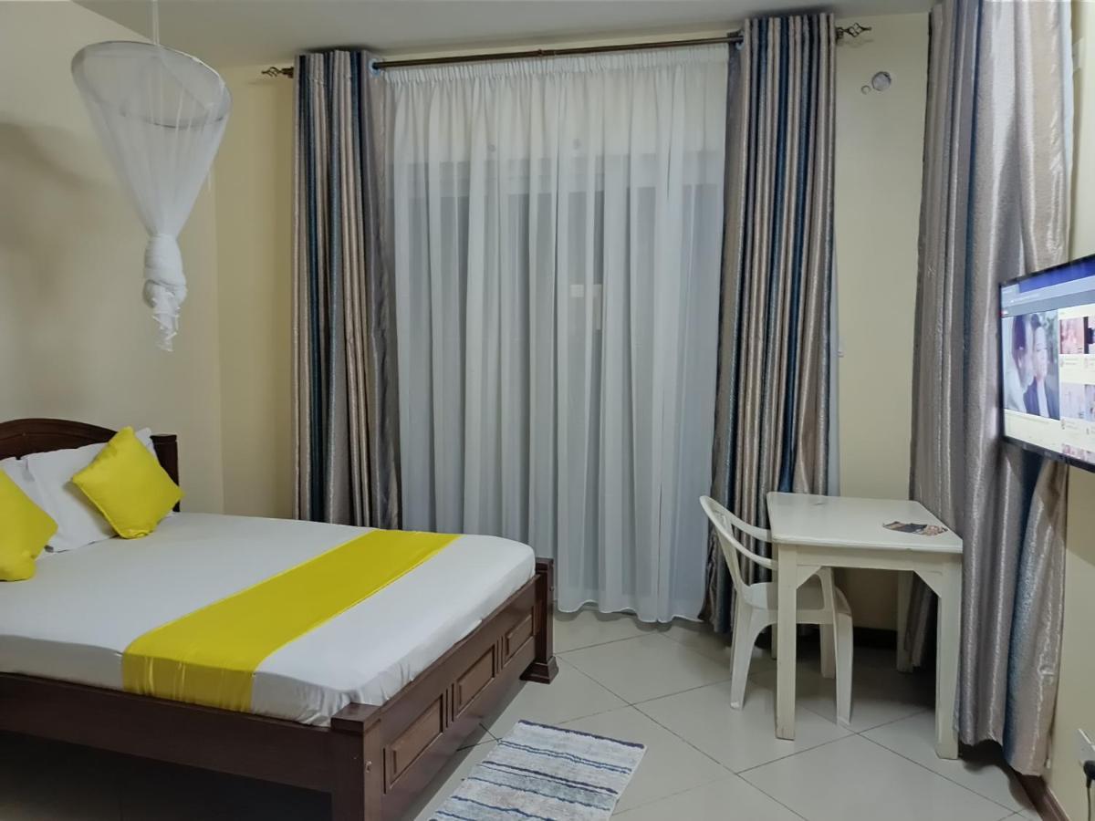 Elna'S Haven - Nyali Sea View Apartment Mombasa Esterno foto