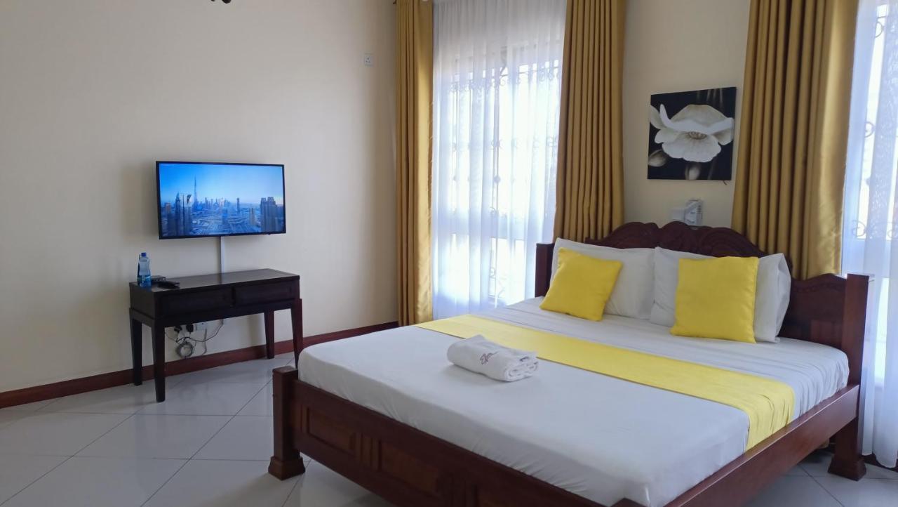 Elna'S Haven - Nyali Sea View Apartment Mombasa Esterno foto