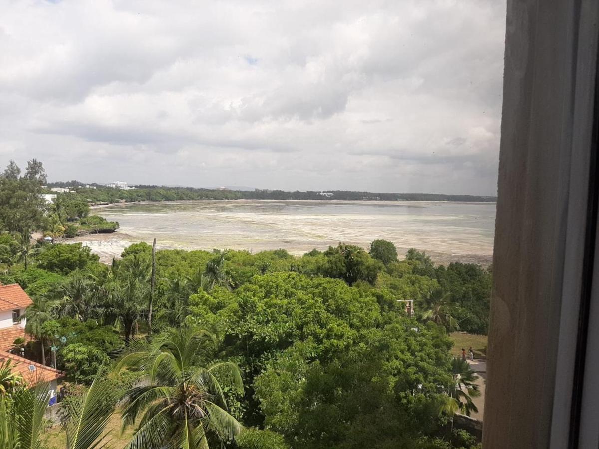 Elna'S Haven - Nyali Sea View Apartment Mombasa Esterno foto